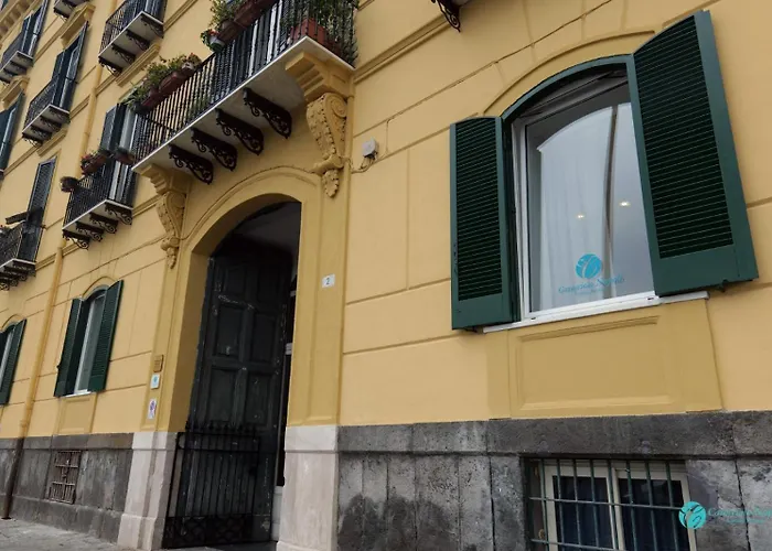 Caracciolo Napoli Beb